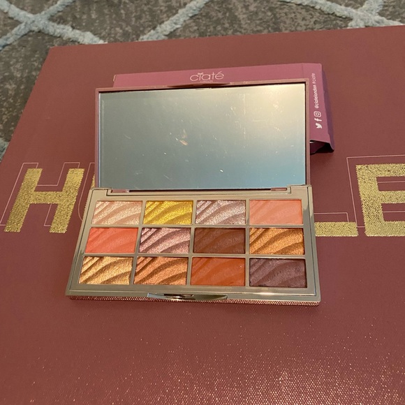 NIB Makeup Bundle 🤩 - Picture 7 of 10